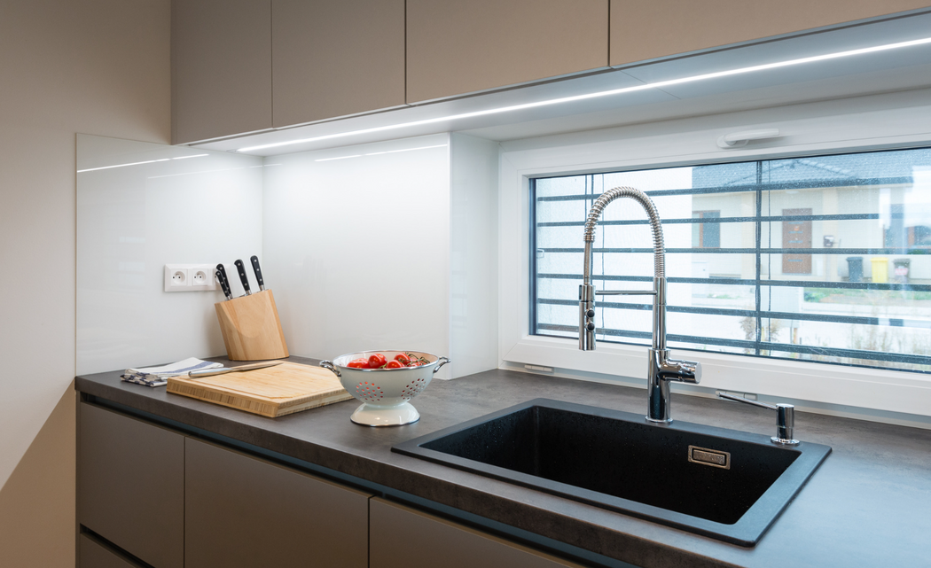 lite:LUME Cabinet lighting